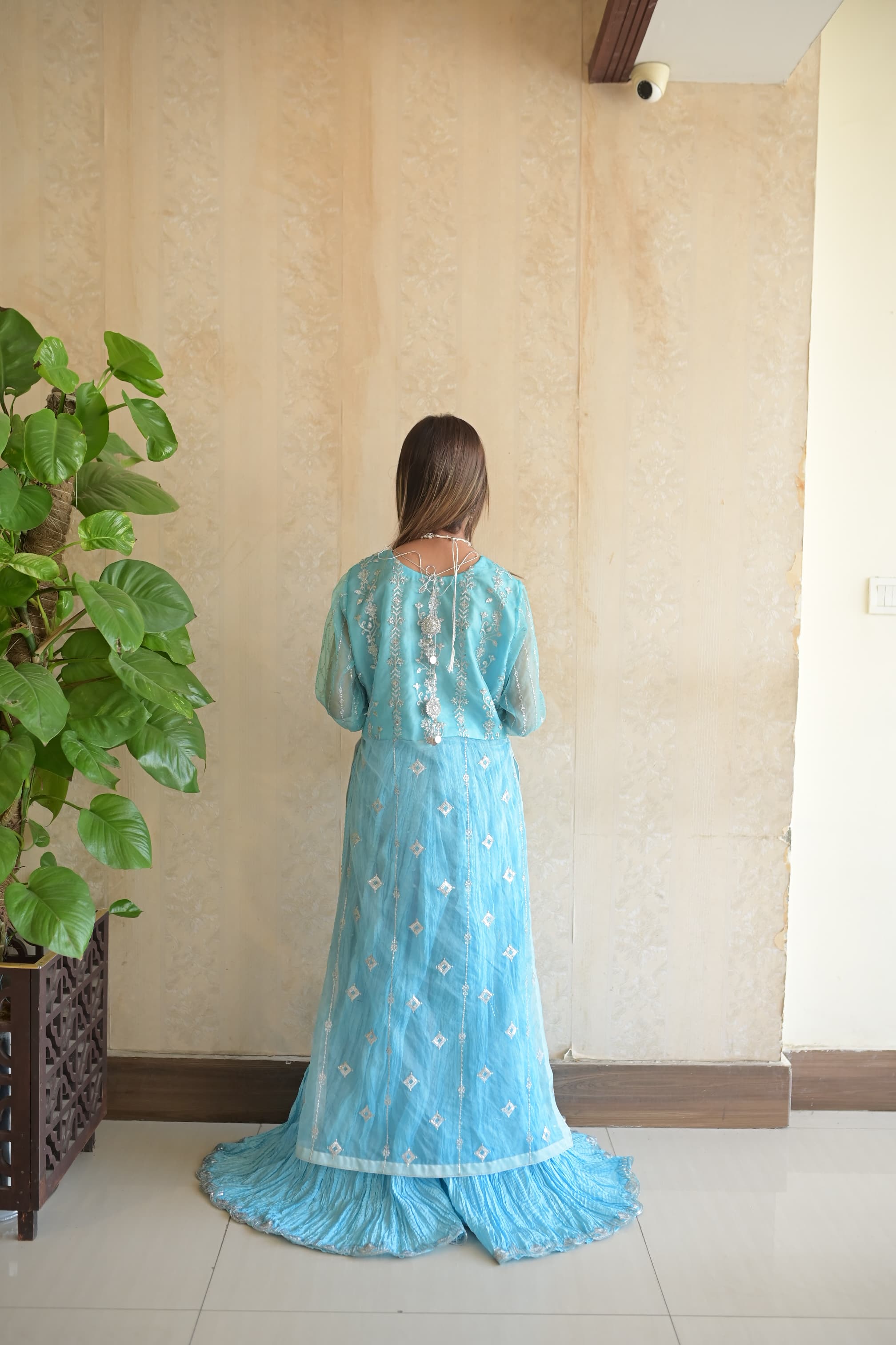 Elegant 3PC Designer Outfit - Thumbnail 4