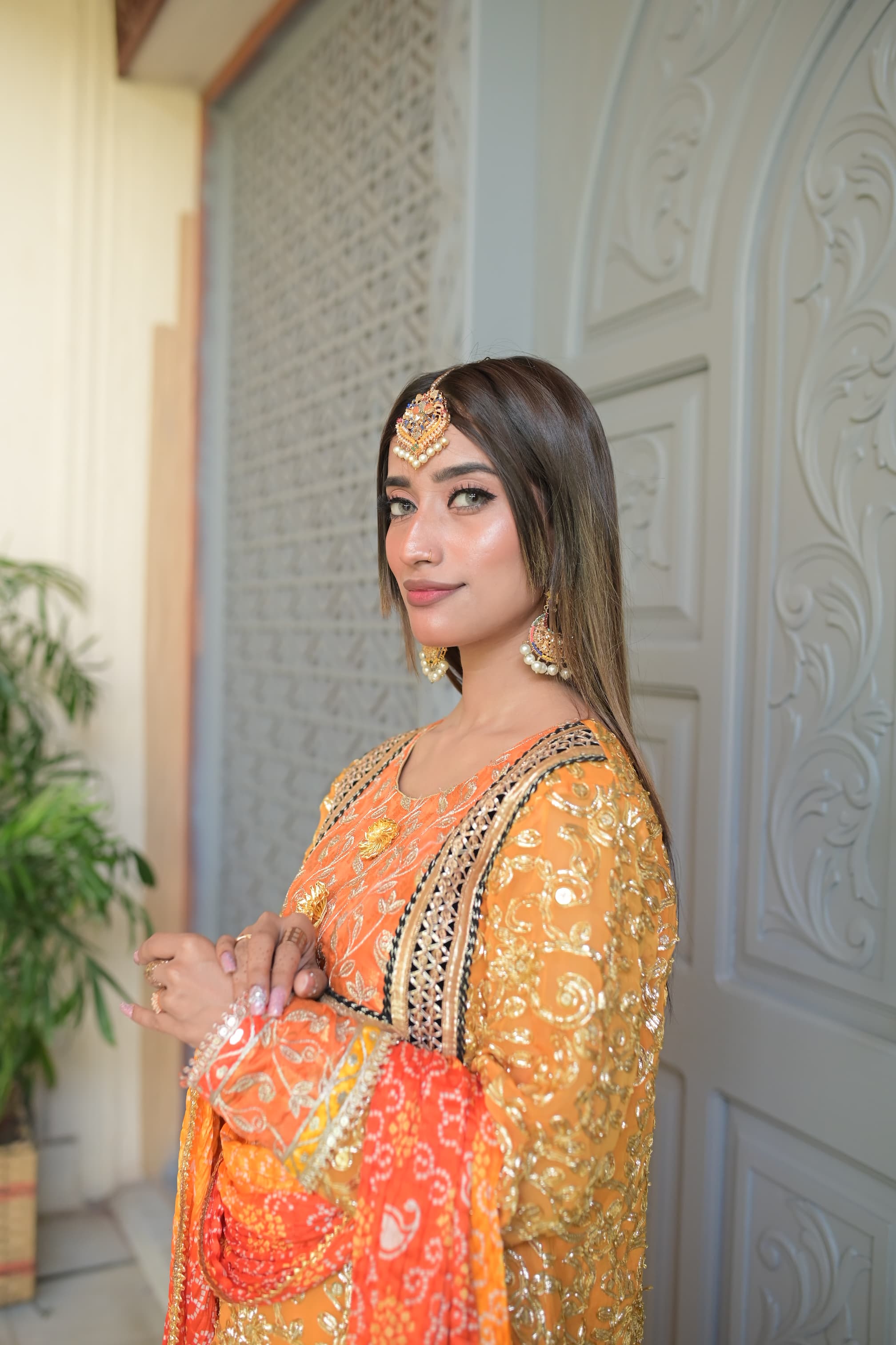 Premium Evening Wear - Thumbnail 3