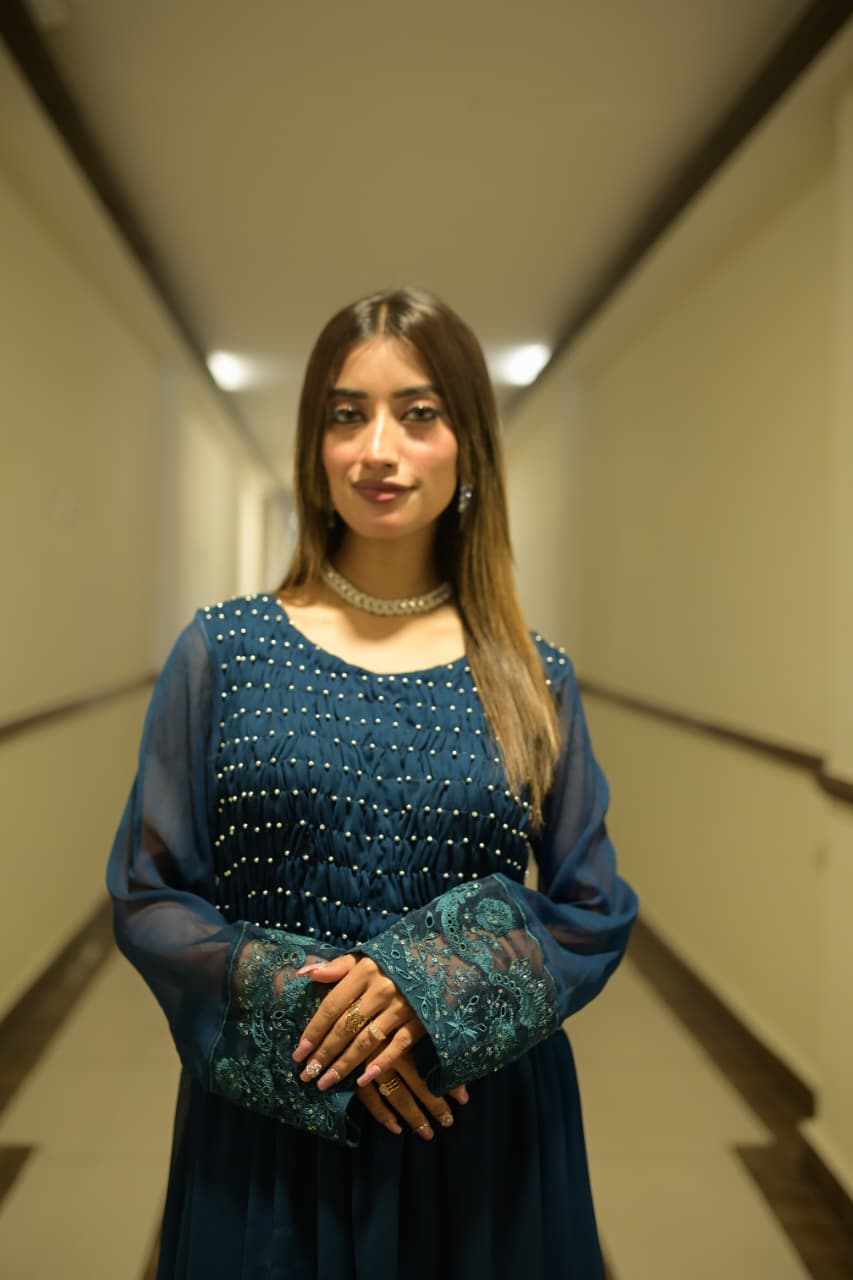 Premium Evening Collection - Thumbnail 4